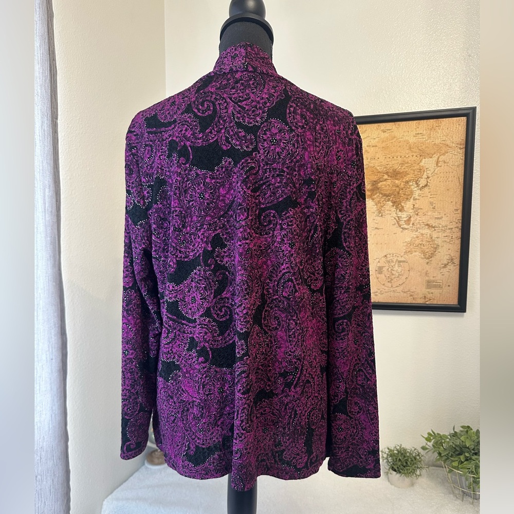Women’s purple and black blouse - Picture 3 of 8